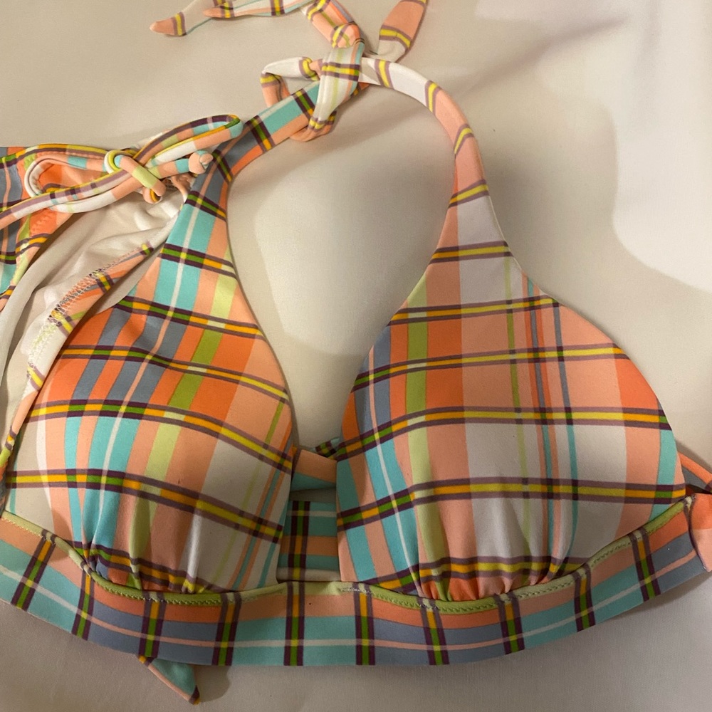Victoria Secrets bikini never worn